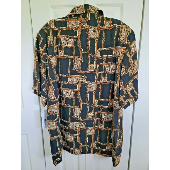 Beverly Rose USA Size 4X Short Sleeve Button Front Tunic Shirt‎ Animal World NWT - Picture 6 of 6